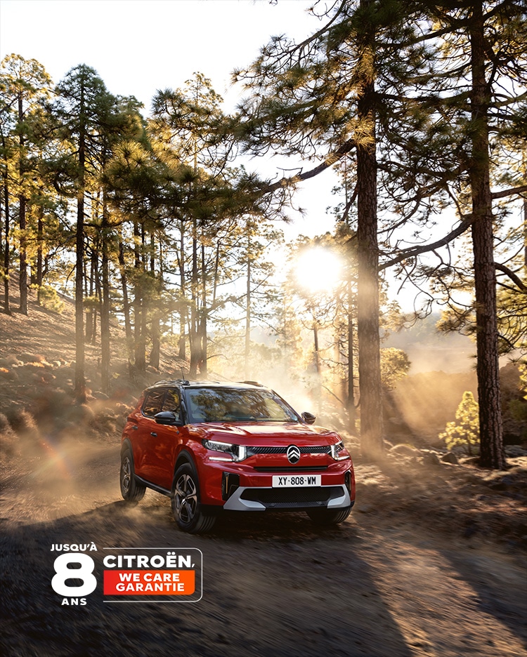 New ë-C3 Aircross in a forest