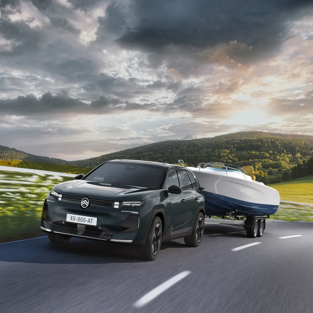 Vue côté de ë-C5 Aircross avec le contrôle de stabilité de remorque, avec la sécurité, l'efficacité.
